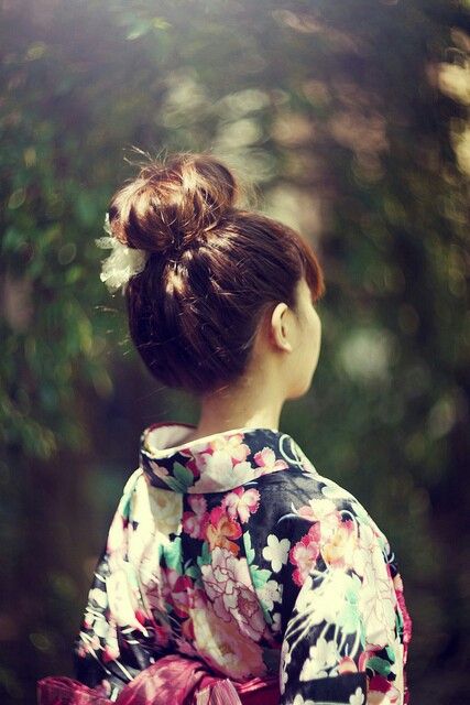 Búi tóc cao khi mặc kimono